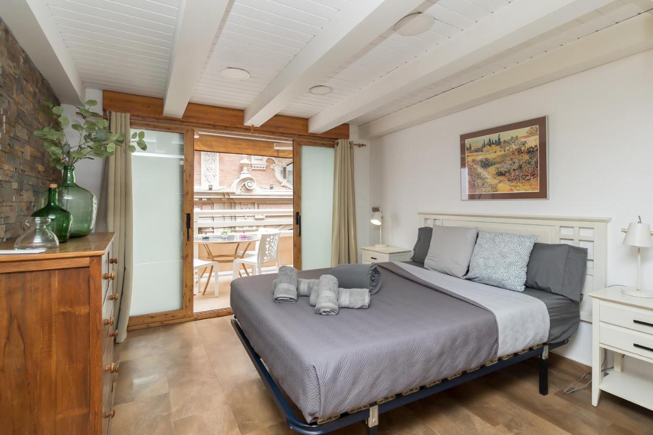 Loft Con Terraza Centro Valencia Apartment Exterior photo