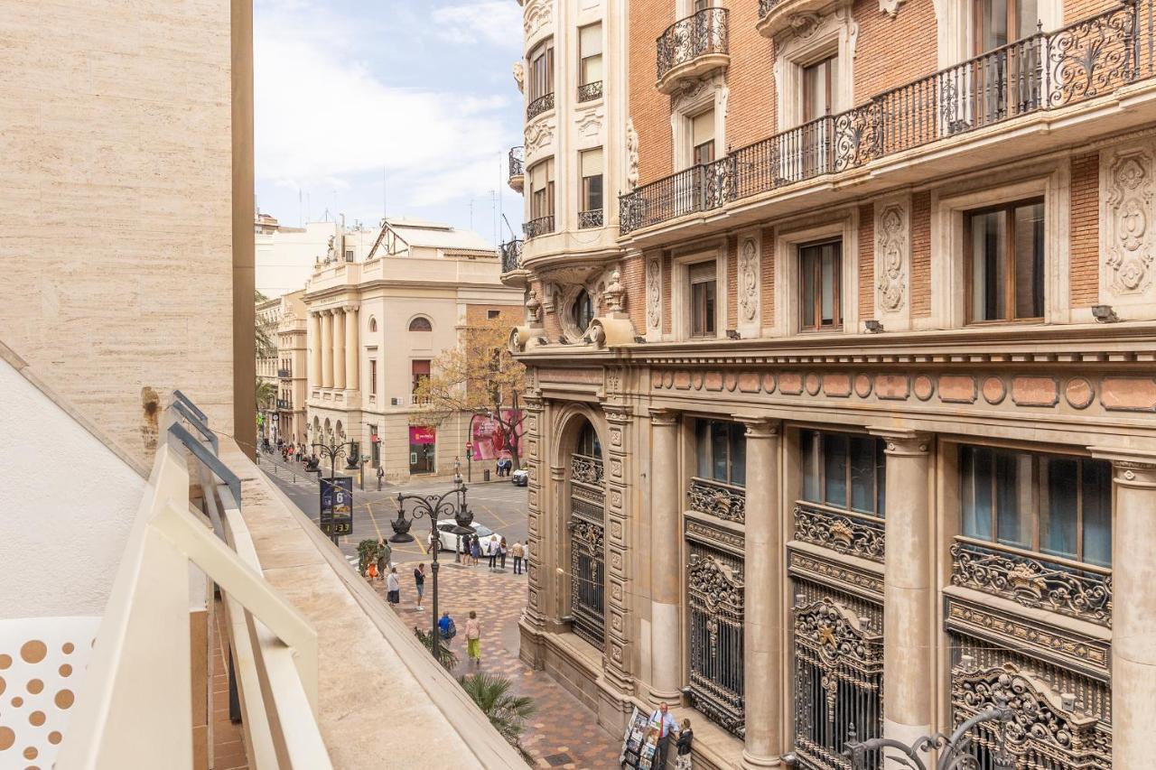 Loft Con Terraza Centro Valencia Apartment Exterior photo